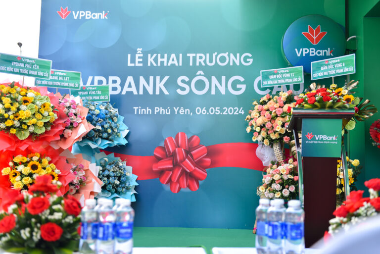 KHAI TRƯƠNG VP BANK SÔNG CẦU